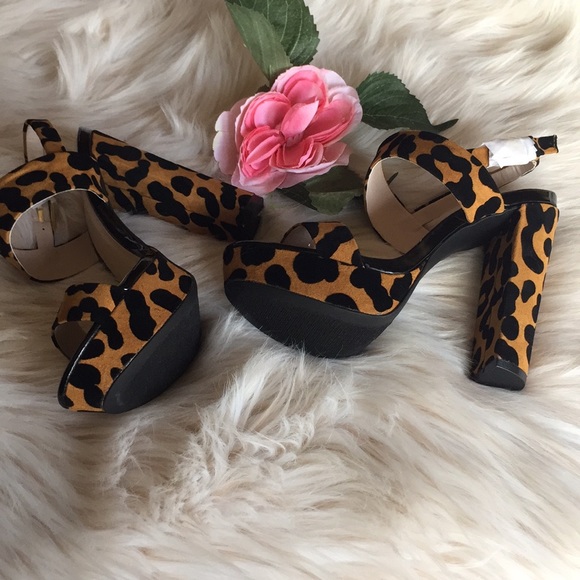 Leopard print faux suede heels - Picture 6 of 7